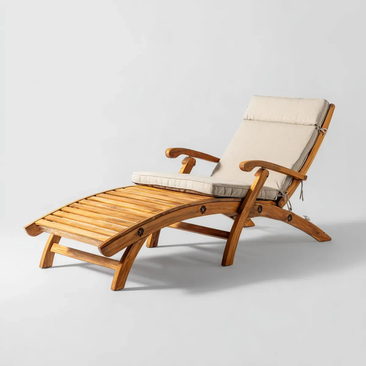 Chaise longue de jardin inclinable marron avec coussin beige en bois d’acacia massif forme ergonomique 200 x 65 x 85 cm