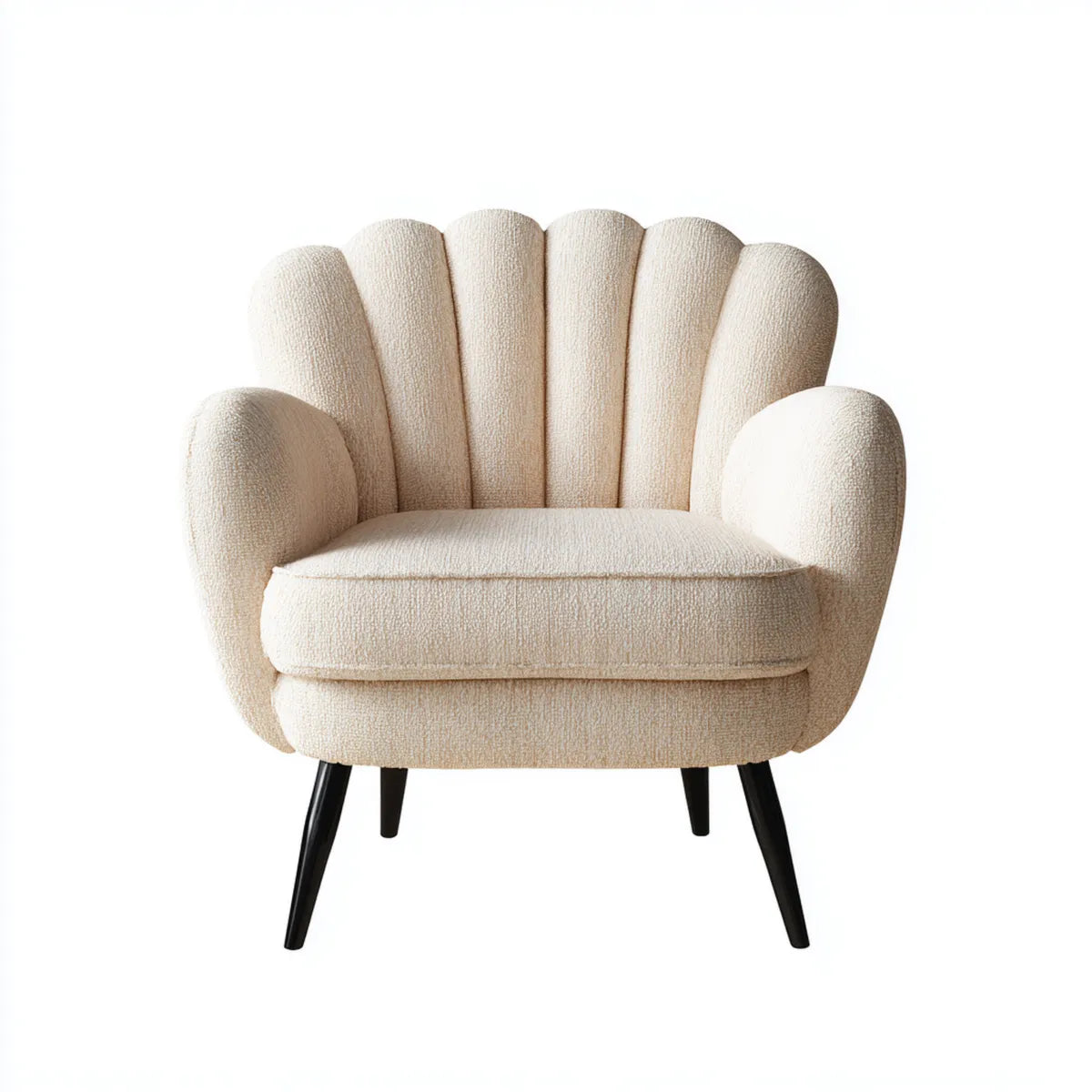 Fauteuil lounge coquillage crème en polyester bouclette 76 x 74 x 90 cm
