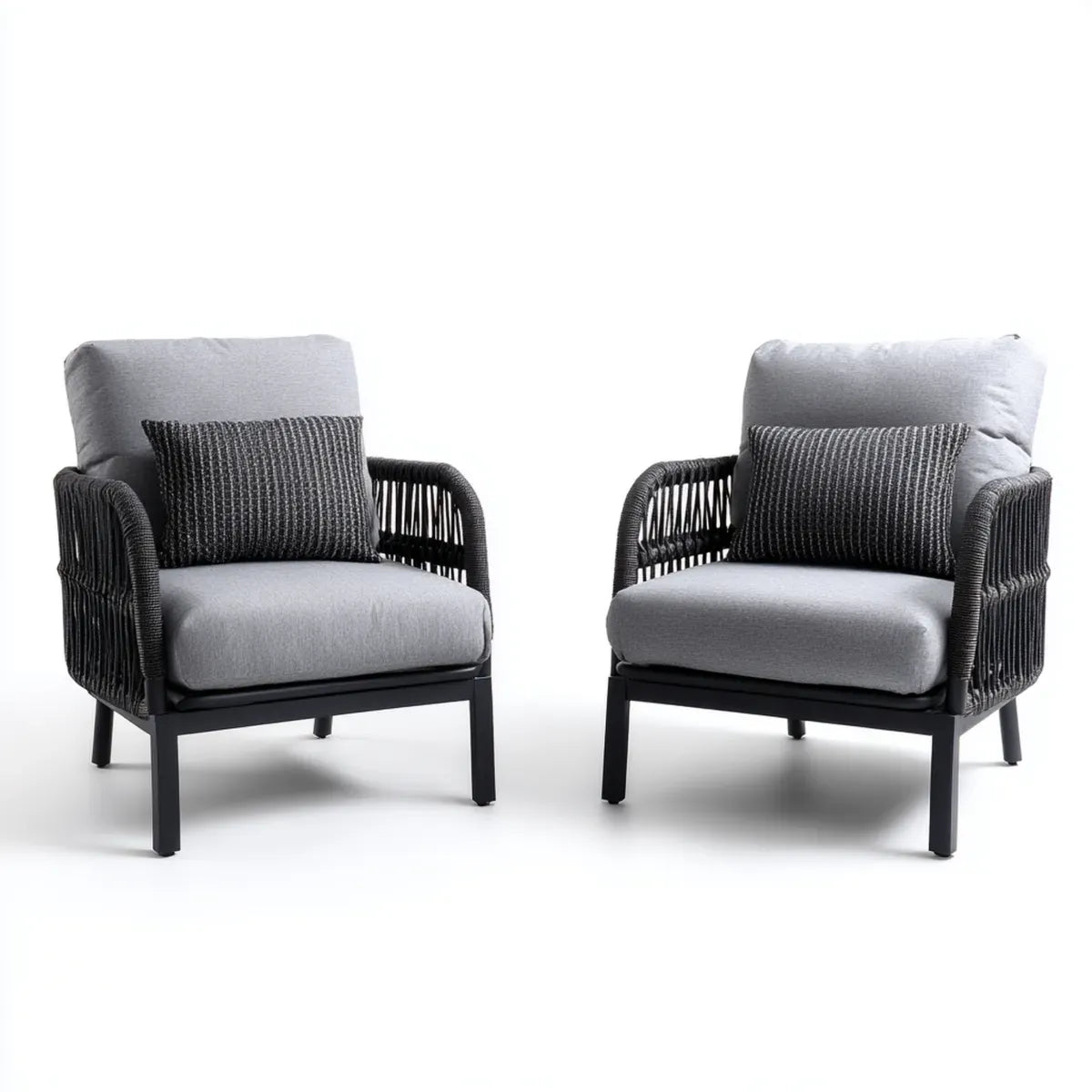 Lot de 2 fauteuils de salon gris et noir en corde PE avec coussins 68 x 75 x 82 cm